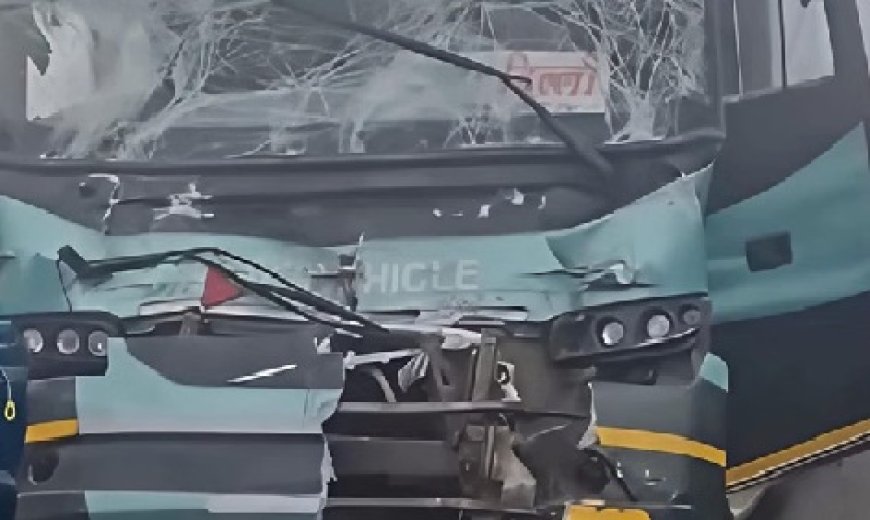 चंबा-दिल्ली रूट की वोल्वो बस धुंध के कारण ट्रक से टकराई,हादसे में चालक-परिचालक चोटिल 