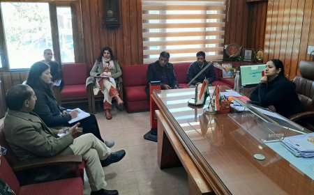 लघु बचत योजनाओं के प्रभावी क्रियान्वयन , प्रचार-प्रसार और आम जनता तक पहुंच बढ़ाने पर मंथन 