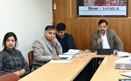 ई परिवार सर्वेक्षण का कार्य जल्द करें पूर्ण : उपायुक्त