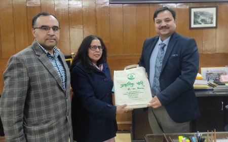 शिमला में प्राकृतिक खेती के उत्पादों को आमजन तक पहुंचाने के लिए उठाए जाएंगे प्रभावी कदम : उपायुक्त 