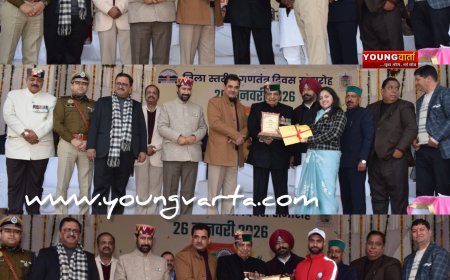 विभिन्न क्षेत्रों में उत्कृष्ट प्रदर्शन करने वाली विभूतियों को डॉ. शांडिल ने किया सम्मानित