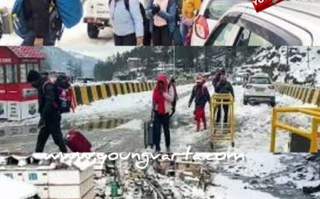 हिमाचल में मौसम ने ली करवट , मनाली में बर्फबारी से लगा लंबा ट्रैफिक जाम , सामान लेकर पैदल चलते दिखे सैलानी 