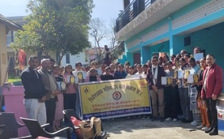 नादौन की 12 पंचायतों की 35 मेधावी बेटियों को किया पुरस्कृत