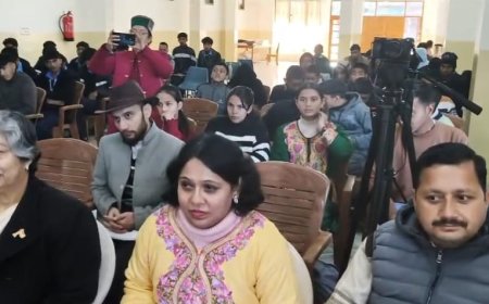 मरुभूमि की मृगतृष्णा यूं दिखाता है नशा , शंहशाह को गुलाम यूं बनाता है नशा , कवियों ने दिया चिट्टा मुक्त का संदेश