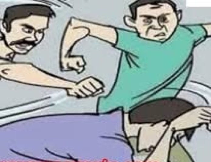 मनरेगा कार्य के दौरान मजदूरों में छिड़ा विवाद , एक कामगार पर पत्थरों से हमला ,  मामला दर्ज कर जांच में जुटी पुलिस