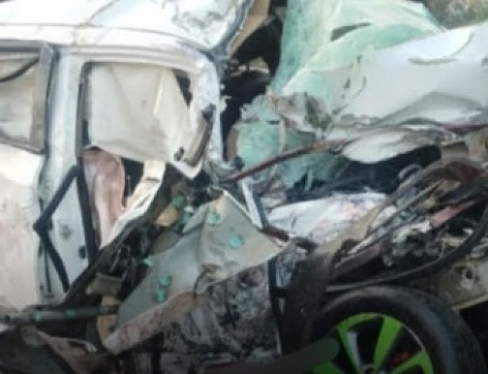 दर्दनाक  : बस और कार की जोरदार टक्कर,हादसे में ऊना के चार युवकों की मौत जबकि एक घायल