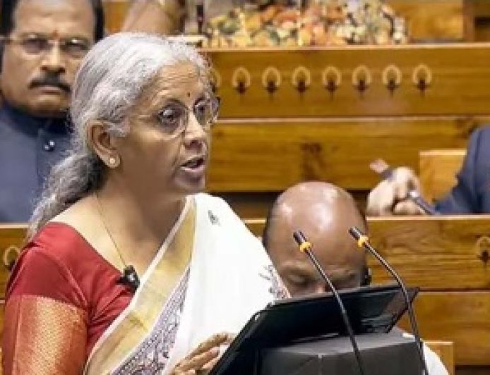 सरकार ने राष्ट्रीय शिक्षा नीति के तहत  2030 तक स्कूलों में शत-प्रतिशत नामांकन का रखा लक्ष्य   