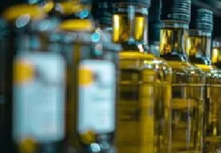 अवैध शराब के खिलाफ पुलिस की कार्रवाई : महिला के कब्जे से भारी मात्रा में शराब बरामद 