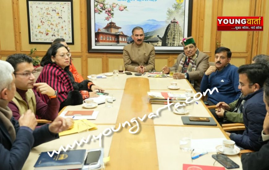 मुख्यमंत्री ने स्वास्थ्य सेवाओं में ऑनलाइन सुविधाओं का समावेश करने के निर्देश दिए