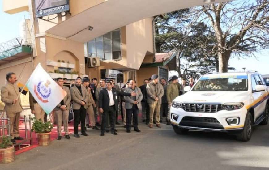 सीएम सुक्खू ने शिमला से पुलिस विभाग के 18 अत्याधुनिक एंटी चिट्टा एवं पैट्रोल वाहनों को झंडी दिखाकर किया रवाना 