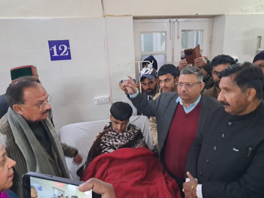 14 पहुंची हरिपुरधार बस हादसे में मृतकों की संख्या , 52 घायल , मृतकों को केंद्र सरकार देगी 2 लाख , घायलों को 50000 अनुग्रह राशि , पीएम ने की घोषणा