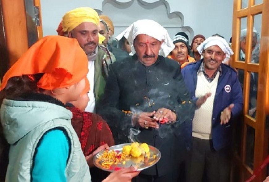उप-मुख्यमंत्री ने श्री गुरु रविदास मंदिर बालीवाल के नवनिर्मित सामुदायिक भवन का किया लोकार्पण