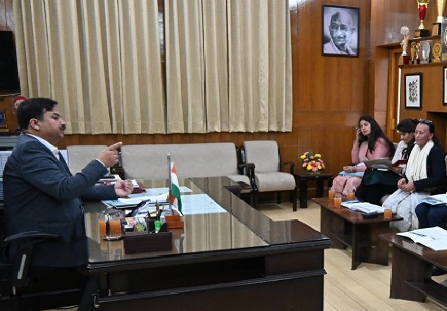 लोगों तक योजनाओं की जानकारी मुहैया करवाए बागवानी विभाग : उपायुक्त