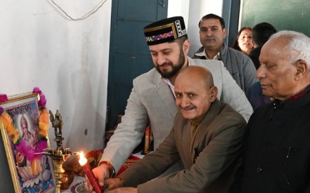 वरिष्ठ नागरिकों का जीवन अनुभव और युवाओं की ऊर्जा व नवीन सोच समाज के संतुलित एवं समग्र विकास के लिए आवश्यक : अपूर्व देवगन