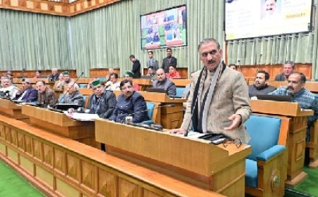 हिमाचल प्रदेश विधानसभा बजट सत्र के दूसरे दिन प्रश्नकाल में जमीनों के बेनामी सौदे का उठा मामला  