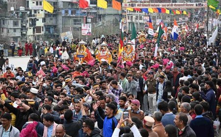 श्री राज माधो राय की अगवानी में निकली मंडी अंतरराष्ट्रीय शिवरात्रि महोत्सव की मध्य जलेब