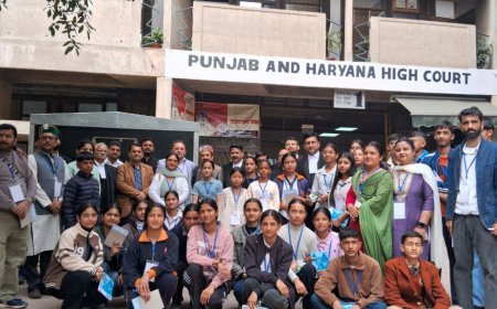 दो दिवसीय शैक्षणिक भ्रमण से लौटे छात्र बोले , लाभप्रद और अलौकिक रहा यात्रा का अनुभव 