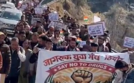 ठियोग में नशे के खिलाफ सड़को पर उतरे सेकड़ो लोग,रैली निकाल कर लोगो को किया जागरूक