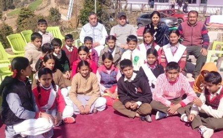 बोगधार और बडौल स्कूलों के विद्यार्थियों ने पर्यटन विषय का लिया व्यावहारिक प्रशिक्षण