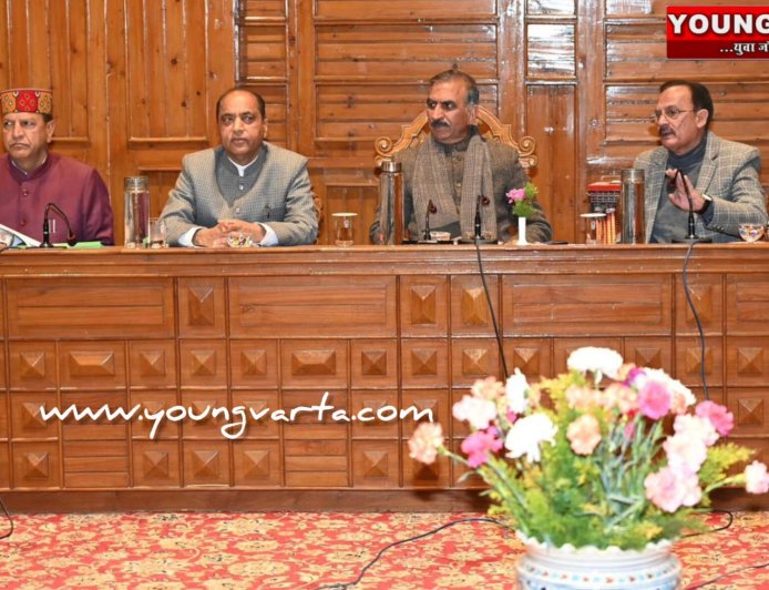 अपनी नाकामी का ठीकरा केंद्र और पूर्व सरकारों के सिर पर फोड़ना चाहते हैं सुक्खू  : जयराम ठाकुर