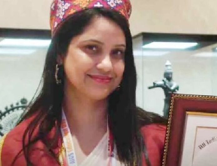 उपलब्धि : हिमाचल की पहली महिला रेटिना गोल्ड मेडलिस्ट बनी गगल की रहने वाली डॉ. मनु शर्मा