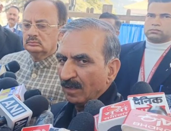 बजट सत्र के पहले दिन सदन में हंगामा : राज्यपाल ने अभिभाषण पढ़ने से किया इंकार, सीएम सुक्खू ने RDG का उठाया मुद्दा