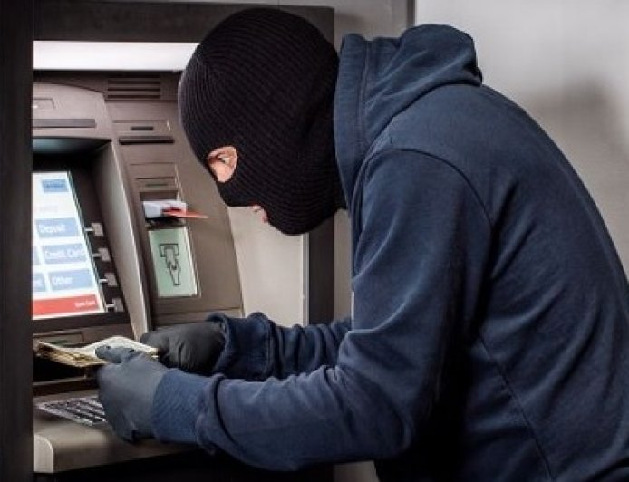 पीजीआई चंडीगढ़ में पत्नी का इलाज करवाने आए हिमाचल के एक व्यक्ति के साथ ठगी