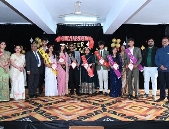 कैरियर अकादमी स्कूल नाहन में 12वीं के विद्यार्थियों के लिए विदाई समारोह का भव्य आयोजन