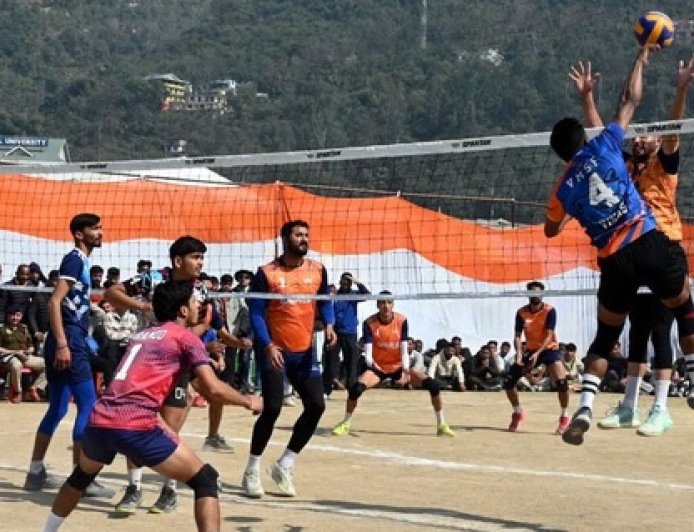 मंडी के पड्डल मैदान में आयोजित प्रतियोगिता में वॉलीबॉल में शिमला और कबड्डी में कोहिनूर अकादमी दभोटा ने मारी बाजी  