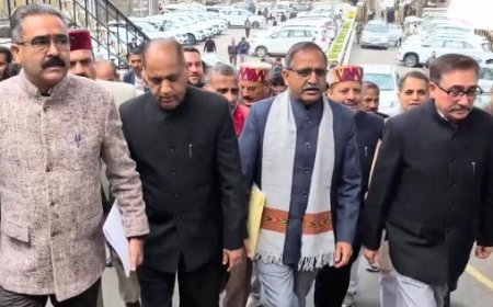 सदन की कार्यवाही शुरू होने से पहले ही विपक्ष ने जोरदार नारेबाजी कर सरकार के खिलाफ किया विरोध