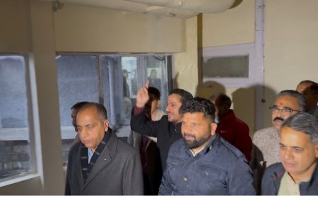 सदन में चिट्टे पर हंगामा , नारेबाजी करते हुए  विपक्ष ने  सदन से किया वॉकआउट