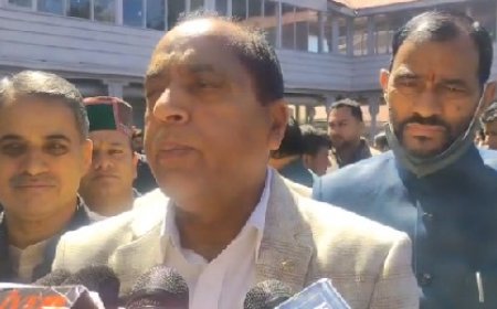 पूर्व सीएम और नेता प्रतिपक्ष जयराम ठाकुर ने पीएम मोदी से मुलाकात कर प्रदेश के आर्थिक और राजनीतिक हालात पर की चर्चा 