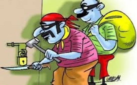 चोरों के हौंसलें बुलंद : सुनार की दुकान से 8 किलो चांदी, 100 ग्राम सोना और नकदी लेकर चोर फरार 
