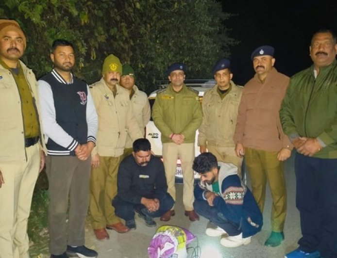 चंबा के डलहौजी में पुलिस ने दो लोगों को 4 किलोग्राम 664 ग्राम चरस सहित धरा 