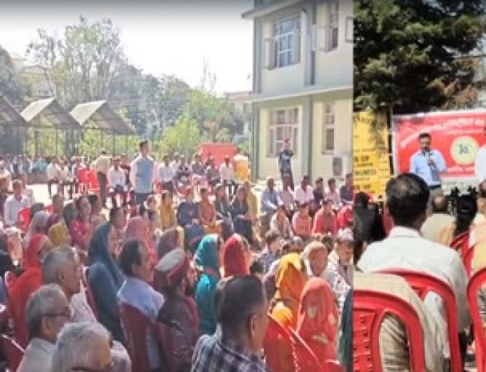 बिजली बोर्ड के कर्मचारियों के बिजली मीटरों को प्राथमिकता में बदलने के निर्देश का कर्मचारियों ने किया विरोध  