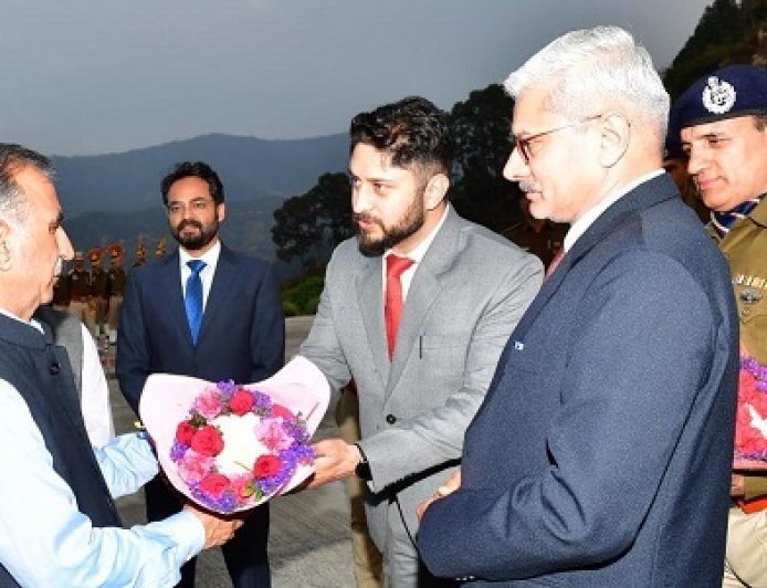 मंडी पहुंचे सीएम सुक्खू , नए कोर्ट परिसर के शिलान्यास समारोह में होंगे शामिल