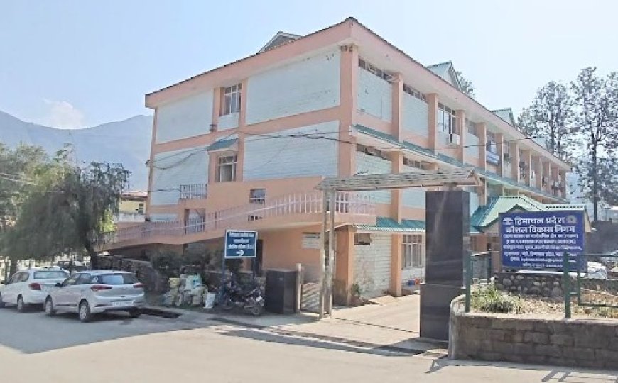 तकनीकी शिक्षण संस्थानों को आधुनिक तकनीक के अनुरूप प्रशिक्षण देने के लिए नए टूल और मशीनरी से किया जा रहा लेस  