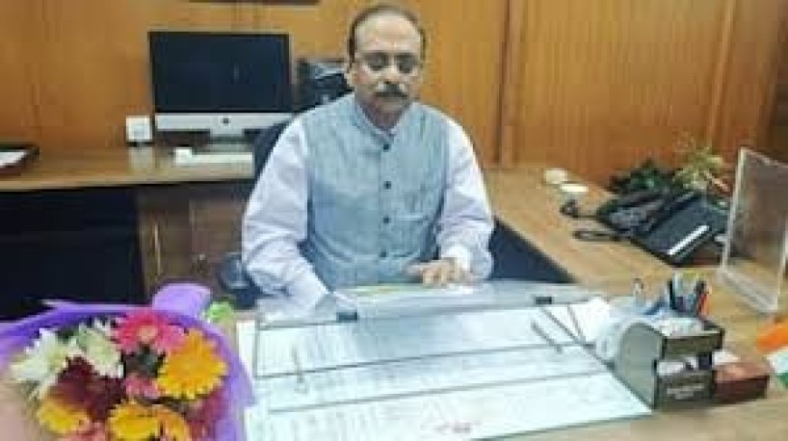 हिमाचल में भ्रष्टाचार के मुद्दे पर उच्च नौकरशाह आमने-सामने, CS संजय गुप्ता ने दो मुख्य सचिवों और पूर्व रेरा चीफ़ पर लगाए आरोप