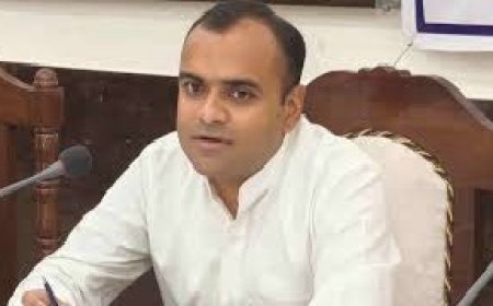 मुख्यमंत्री के निर्देशन में चारधाम यात्रा को सुगम एवं सुव्यवस्थित ढंग से संचालित करने का जिलाधिकारी का लक्ष्य