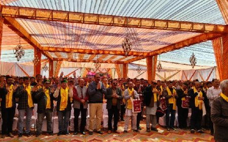 मंगल स्तुति के साथ दूसरे दिन का अधिवेशन शुरू,समिति के सभी सदस्य ने बढ़-चढ़ कर लिया भाग 