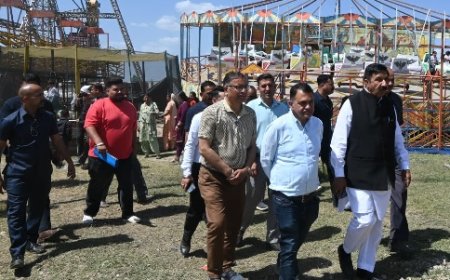 उपमुख्यमंत्री मुकेश अग्निहोत्री ने हरोली उत्सव में सजे बाजार, दुकानों व झूलों का किया अवलोकन