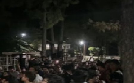 जेपी विश्वविद्यालय में बीटेक के छात्र ने हॉस्टल की बालकनी से कूदकर आत्महत्या का किया प्रयास 