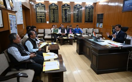 सुरक्षित भविष्य के लिए प्रधानमंत्री श्रम योगी मान-धन योजना का लें लाभ : उपायुक्त