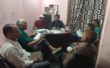 पंचायत और शहरी निकाय चुनाव को लेकर सीपीएम ने किया मंथन , जिला केंद्र में आयोजित हुई बैठक 