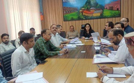 सड़क दुर्घटनाओं की आशंका वाले ब्लैक स्पॉट्स को करें दुरुस्त