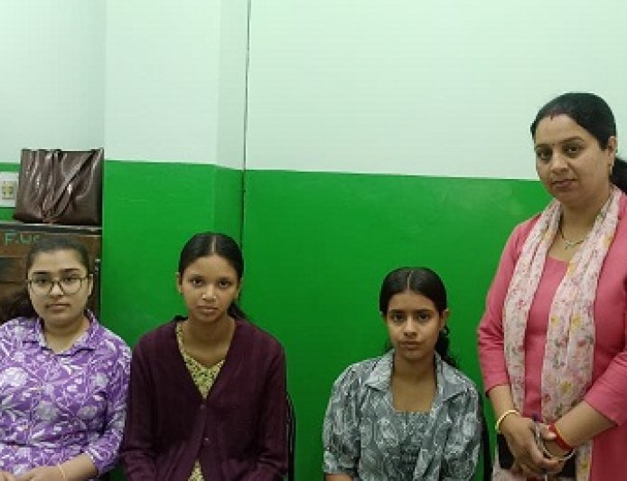 लड़कियों को कैंसर से बचाने के लिए हजारों का टीका मुफ्त में लगा रही सरकार