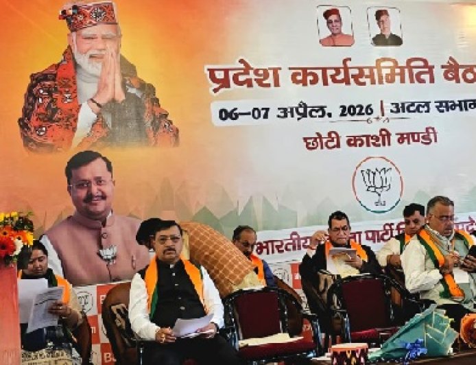 मोदी सरकार के नेतृत्व में भारत ने रचा विकास का स्वर्णिम दशक”: अनुराग ठाकुर