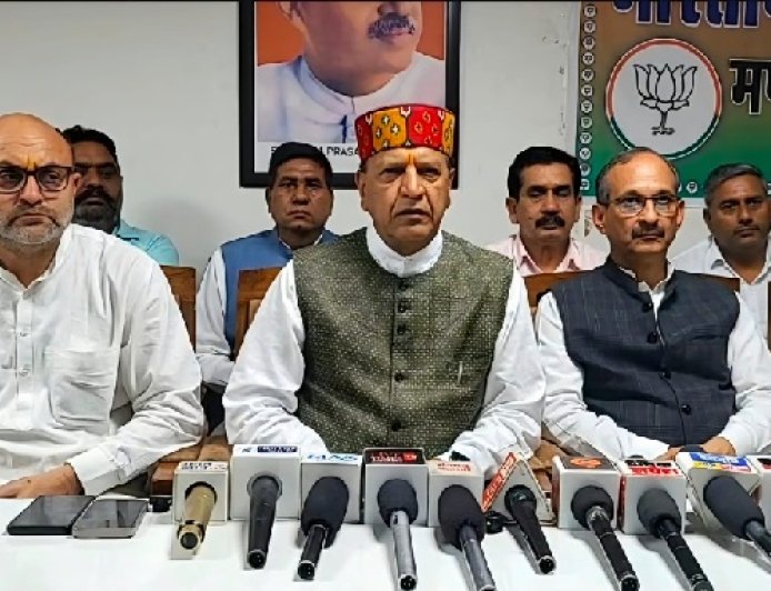 बल्क ड्रग पार्क मोदी सरकार की देन, कांग्रेस सिर्फ श्रेय लेने में व्यस्त : डॉ बिंदल