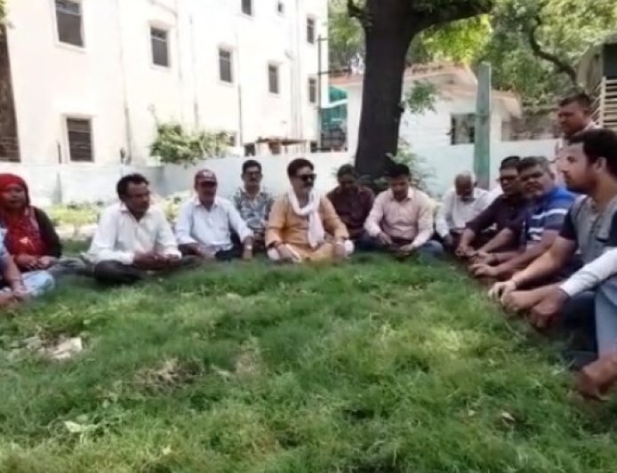 ललतारो पुल खोखा पटरी संगठन के सभी लाभार्थियों को वेंडिंग जोन के रूप में व्यवस्थित करें नगर निगम : संजय चोपड़ा