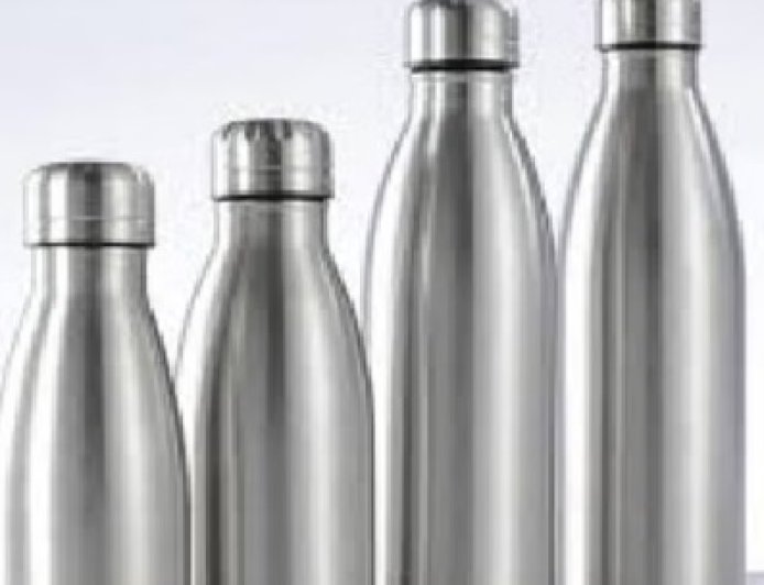 प्रदेश के सरकारी स्कूलों में सभी छात्रों को पीने के पानी के लिए दी जाएंगी स्टेनलेस स्टील की बोतलें  